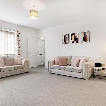 Elegantly 2-Bedroom In Ashington, Sleeps 3 Ashington  Extérieur photo