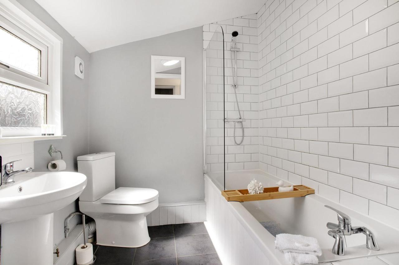 Elegantly 2-Bedroom In Ashington, Sleeps 3 Ashington  Extérieur photo